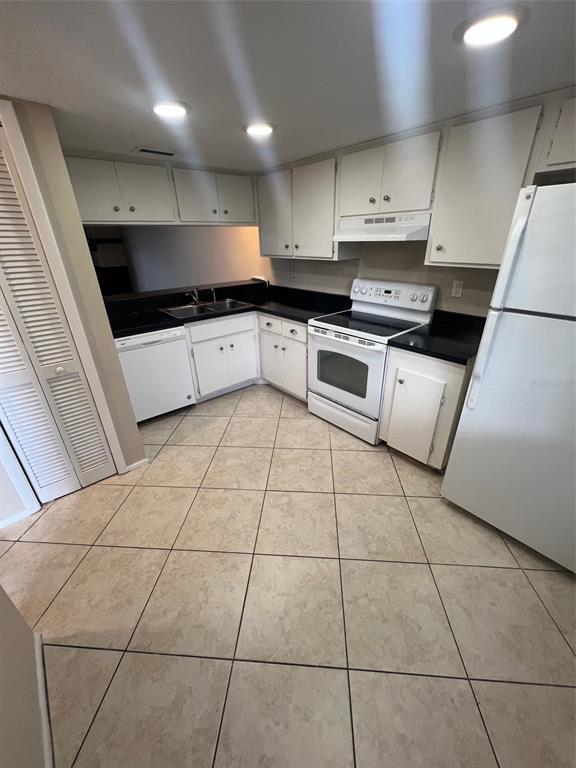 Foto del edificio - 141 Lakeview Way
