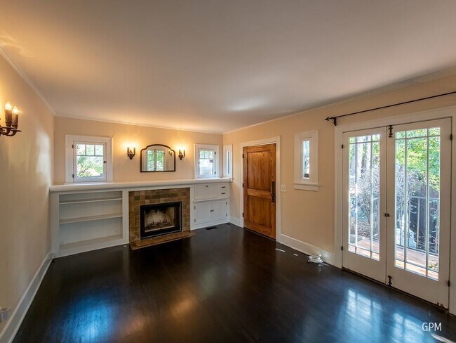 Foto del edificio - Step into Timeless Elegance!