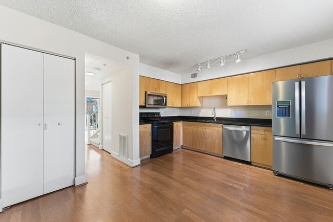 Photo - 387 Ralph McGill Blvd NE Townhome