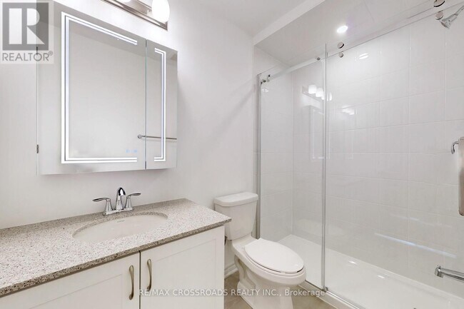 Building Photo - 34 Avani Ave