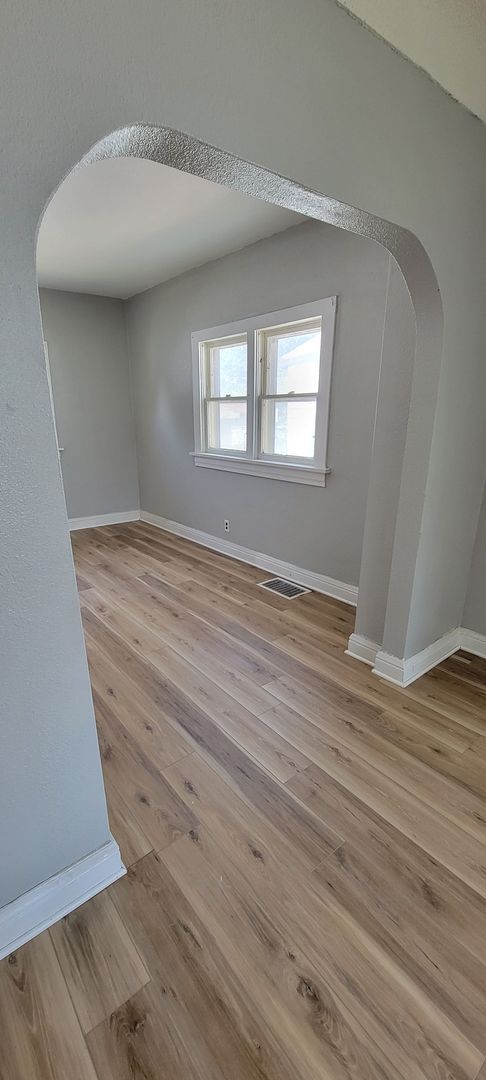 Foto del edificio - 2-Bed 1-Bath House for Rent!