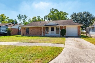 Building Photo - 10914 Keese Dr