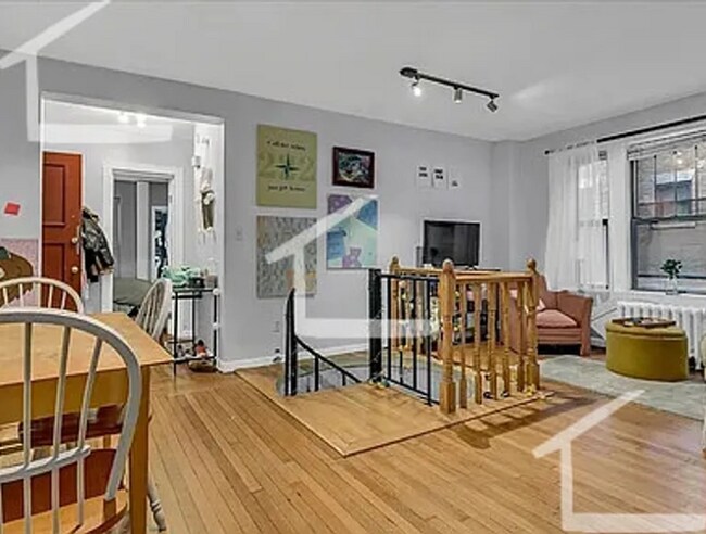 Building Photo - Spacious Fenway Rooms for Rent – $1,500 Ea...