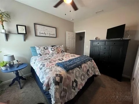 Building Photo - 16142 Commodore Dr