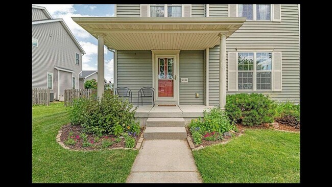 Foto del edificio - Spacious 3BR House in McFarland