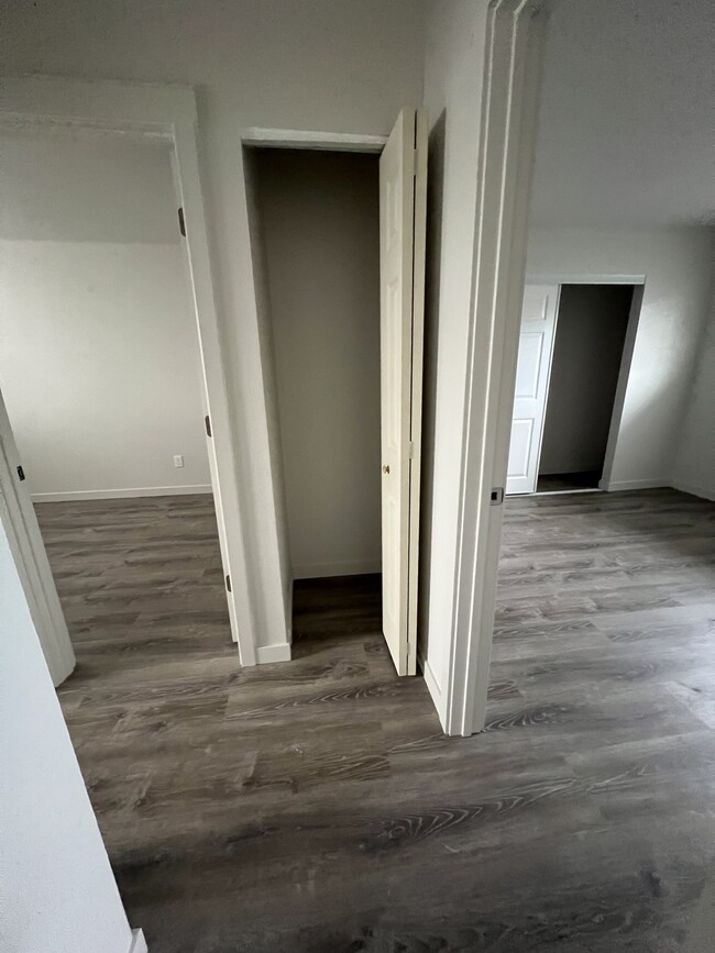 Foto del edificio - 5906 SE Duke St