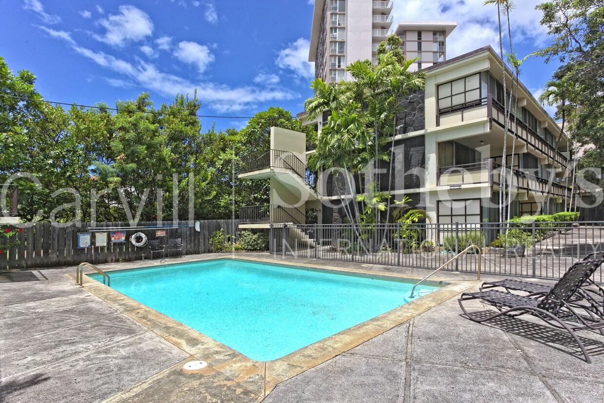 Primary Photo - 1630 Makiki St