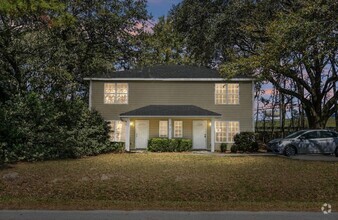 Building Photo - 3806 Dorsey Ave