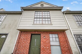Building Photo - 12656 Windsor Village Dr