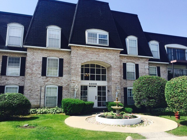 Foto principal - 5000 Carriageway Dr