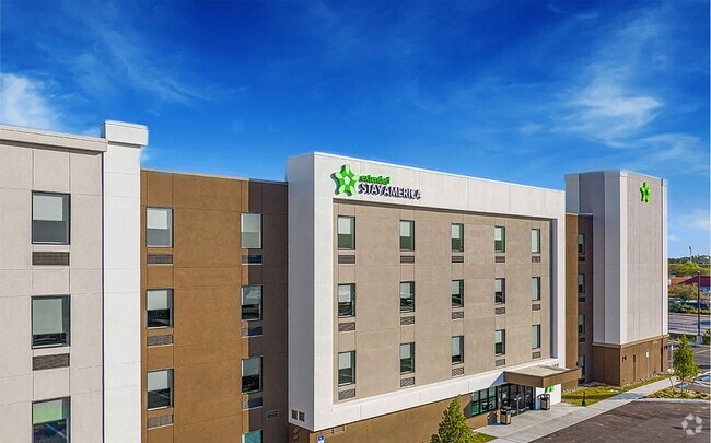 Building Photo - Furnished Studio-Phoenix - Chandler - Airport