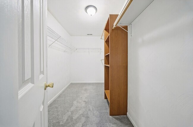 Building Photo - 7600 Evelyn T Butts Ave