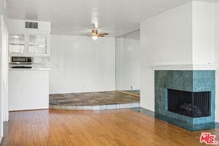 Foto del edificio - 521 Montana Ave