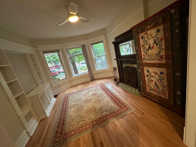 Photo - Downtown Living House