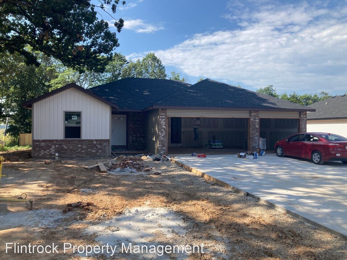 416 Rosalie, Strafford, MO 65757 House Rental in Strafford, MO