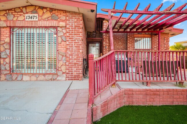 Foto del edificio - 13475 Sunset Hills Dr