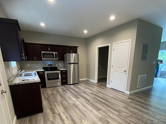 Foto del edificio - 1125 Old Barren River Rd