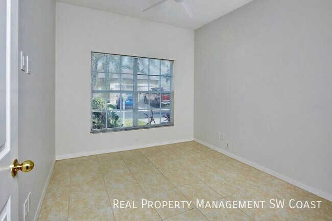 Foto del edificio - 10735 Maui Cir