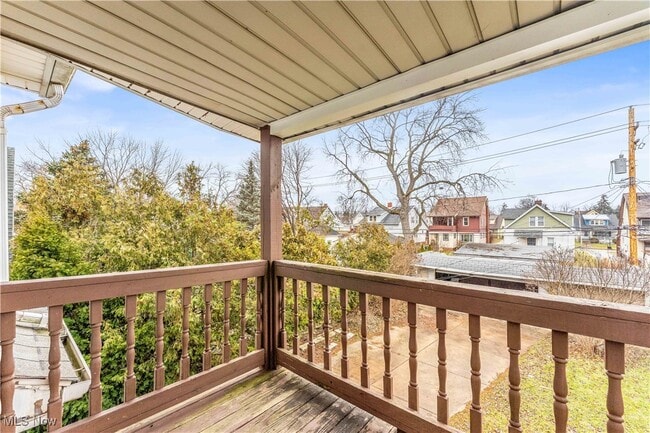 Foto del edificio - 10007 Parkview Ave