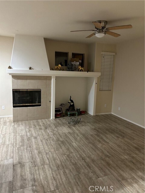 Foto del edificio - 4680 Trailmore Ct