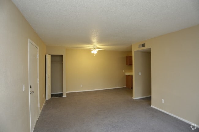 3BR, 2BA - Colonial_1125 SF - Cottonwood Creek