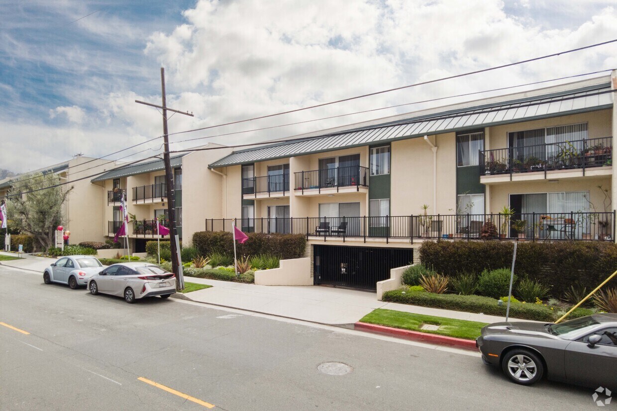 Casa de Oro Apartments Apartments in Torrance, CA Westside Rentals
