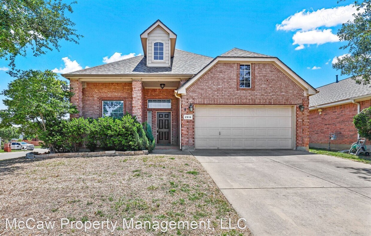 3 br, 2 bath House 2916 Red Wolf Dr. House Rental in Fort Worth, TX