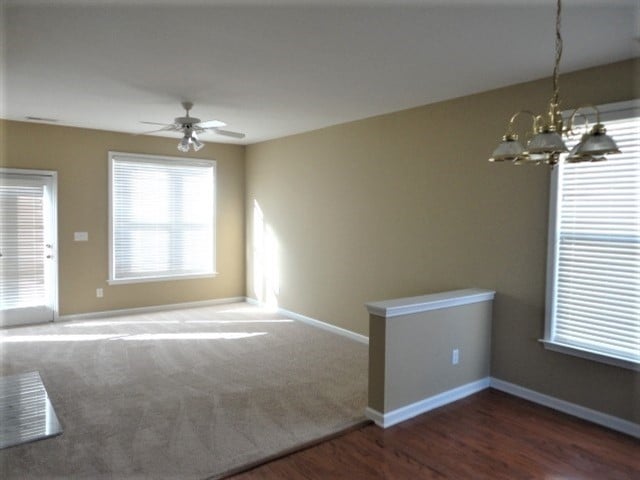 Building Photo - 276 Stansbury Ln