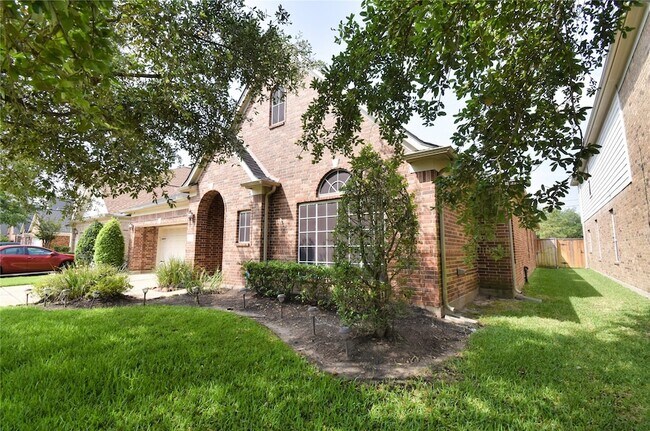 Foto del edificio - 14319 Hancock Elm St