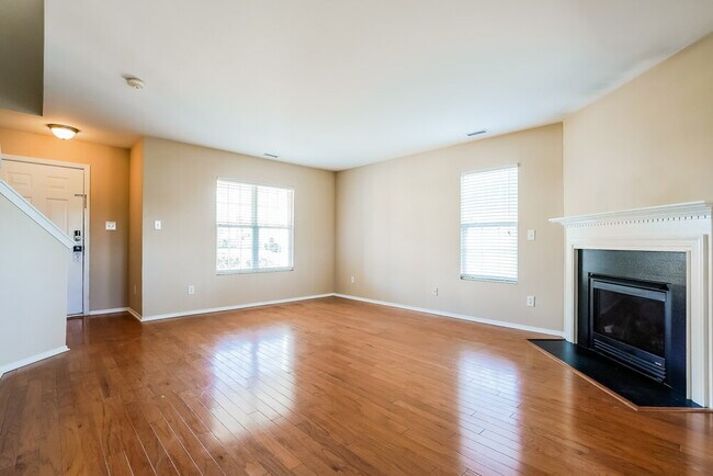 Foto del edificio - 1013 Lockberry Ct