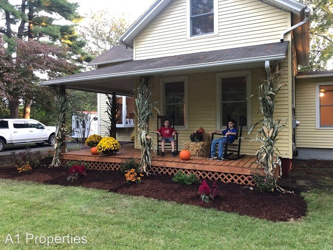 Foto del edificio - 4 br, 2 bath House - 219 Pleasant Valley Road