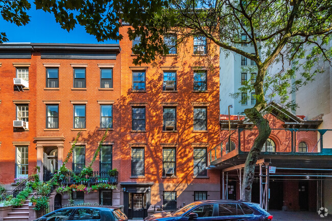 Foto del edificio - 161 Columbia Heights