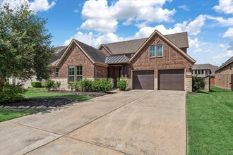 Building Photo - 4071 Northern Spruce Dr