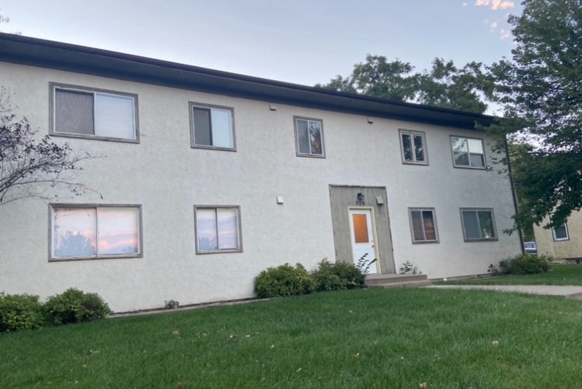 Primary Photo - 709 N Highland Ave