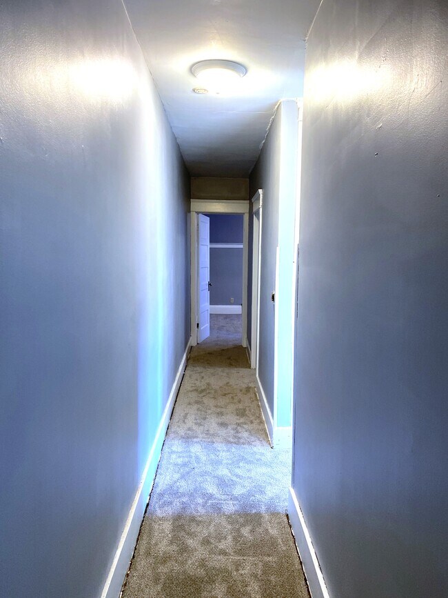 Foto del edificio - 916 W 9th St