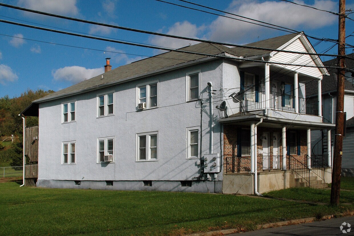 11281130 S Valley Ave, Throop, PA 18447 Apartments in Throop, PA