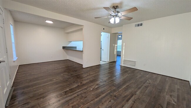 Foto del edificio - 3131 Southwest Fwy