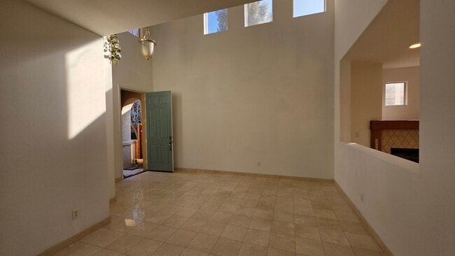 Building Photo - 5518 Manderston Dr