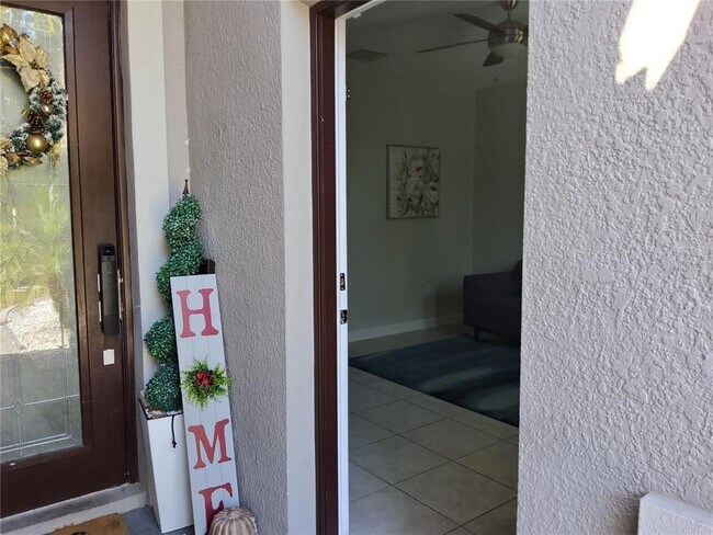 Foto del edificio - 160 Taft Dr