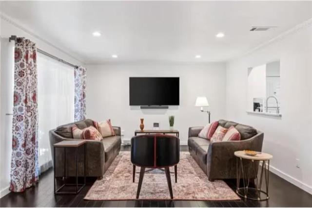 Foto del edificio - 3545 Northwest Pkwy