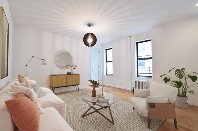 Building Photo - Seventh Avenue