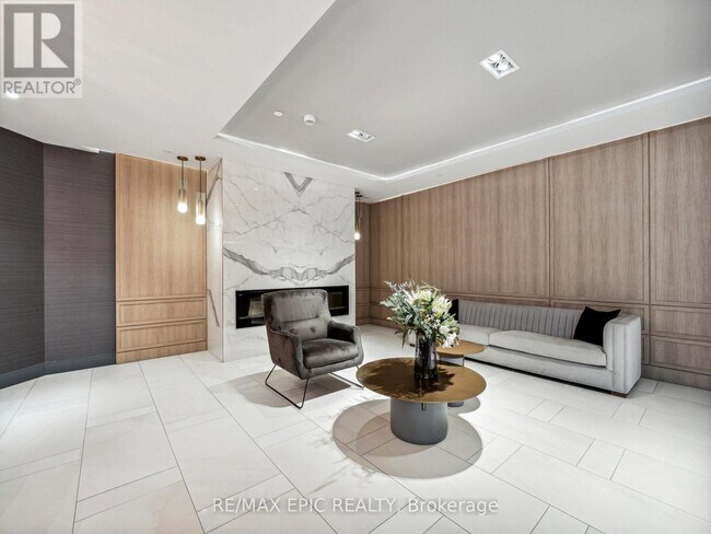 Photo du bâtiment - 621-621 Sheppard Ave E