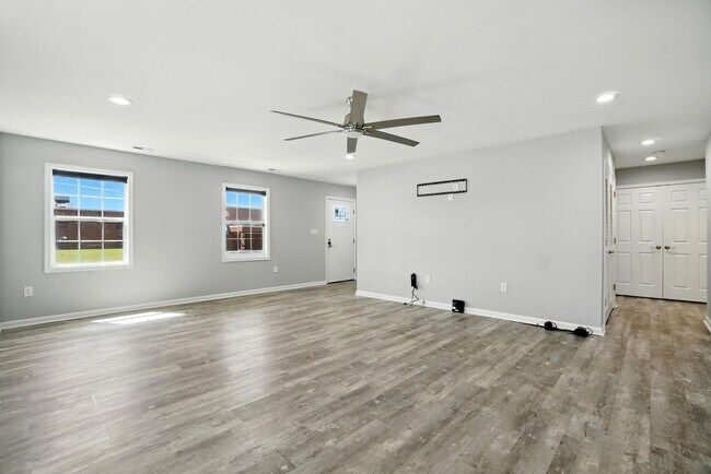Foto del edificio - 737 16th St