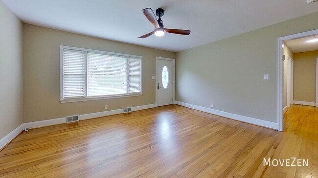 Foto del edificio - 2301 Cherokee Ln