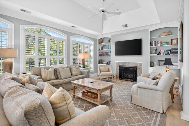 Building Photo - 50 Royal Tern Ct
