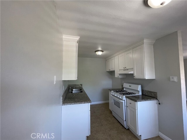 Building Photo - 383 Orchid Ln