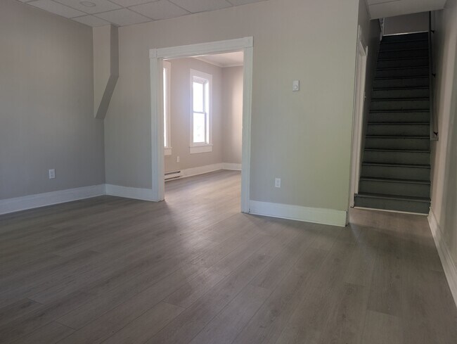 Foto del edificio - 502 Marion St