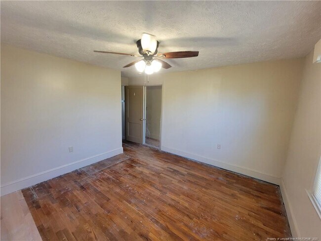Building Photo - 1015 Marlborough Rd