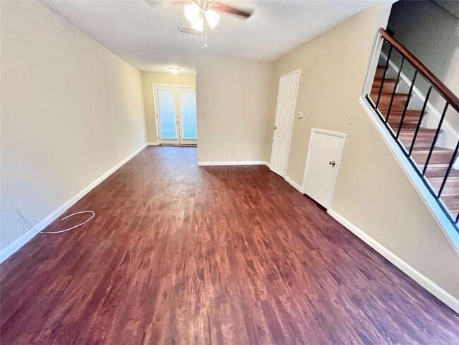 Building Photo - 100 Chalfont Dr