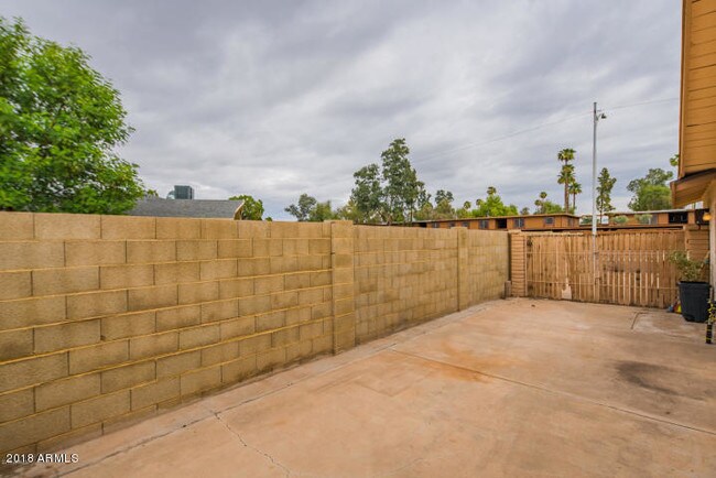 Building Photo - 5810 N 61st Ave